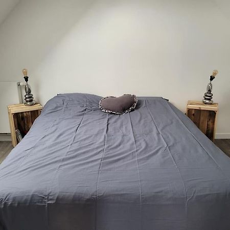 Appartement Proche Circuit Change  Bagian luar foto